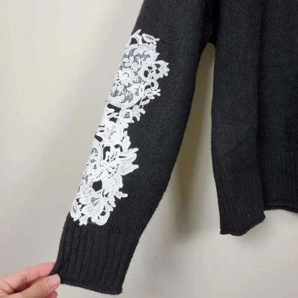 INC International Concepts Sweater Lace Accent Womens M Black White Long Sleeve - Picture 3 of 8